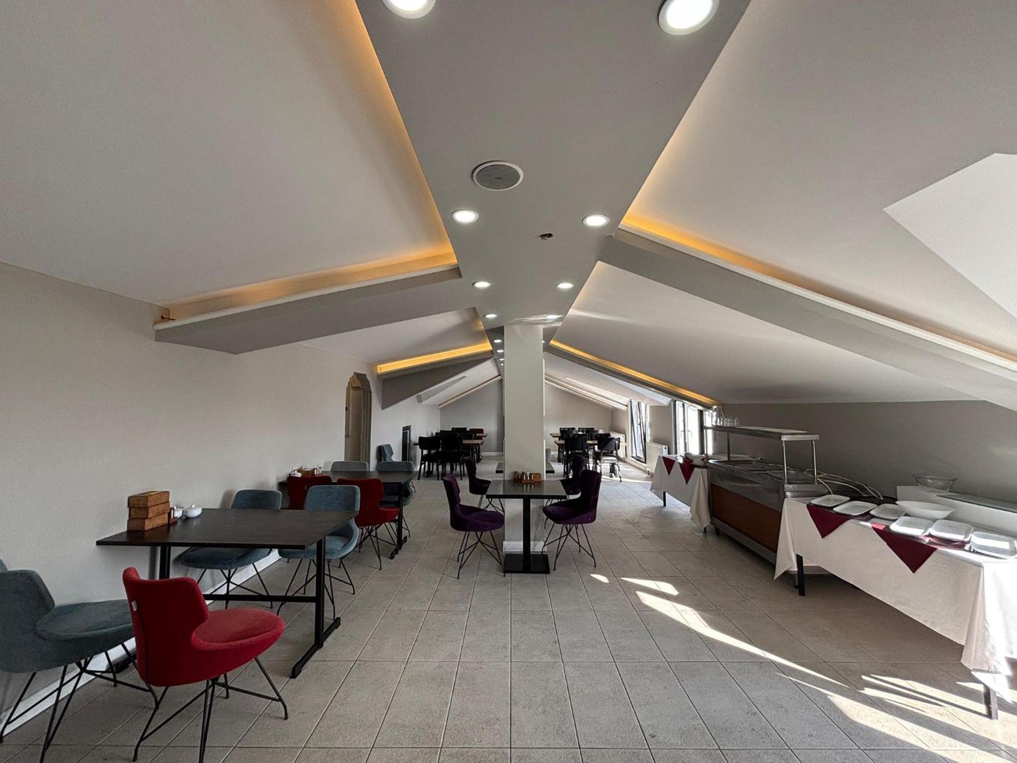 Hotel Royal Luxury